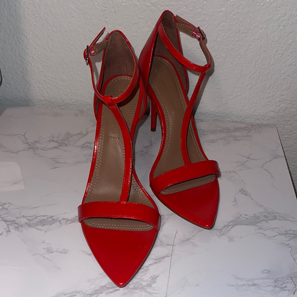 RED BCBG HEELS